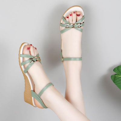 96坡跟凉鞋女夏2021新款百搭中跟厚底防水台露趾妈妈鞋罗马沙滩女
