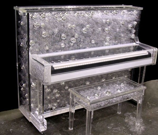 Элитное стеклянное пианино, делается под заказ