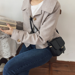 Mô hình tự chế kiểu thỏ với một chiếc áo khoác ngắn nhỏ nữ tính khí đơn giản chic retro phù hợp với nhỏ