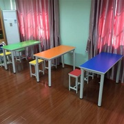 Bàn ghế trường học nghệ thuật màu sắc bàn học sinh bàn ghế trẻ em bàn đào tạo tư vấn bàn ghế toàn quốc 6 tờ - Nội thất giảng dạy tại trường