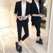 Mùa hè phần mỏng Slim tay áo nhỏ phù hợp với nam giới phù hợp với Hàn Quốc thanh niên đẹp trai nửa tay áo giản dị phù hợp với chín quần