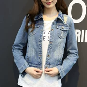 Hàn Quốc 2019 mùa xuân và mùa thu mới màu sáng lỗ áo khoác denim học sinh nữ ngắn phần thon gọn áo sơ mi mỏng - Áo khoác ngắn