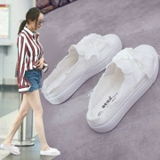 Nửa-kéo giày vải nữ 2018 mùa hè mới Hàn Quốc phiên bản không có gót chân lười biếng giày hoang dã một bàn đạp cơ bản giày trắng