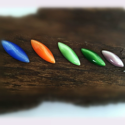 Взгляд на лошадь в обработке ручной работы с молниеносным камнем Инь Инь и Ян Камни на обоих кончике аксессуаров DIY с плоским дном не инкрустированы обнаженным камнем дешевой обработки