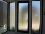 Кожа –trodse Crub Window Windows Room Стеклянная офисная перегородка Yusha от 5 до 15 мм может использоваться для измерения горячих продаж