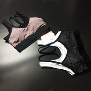 Thể thao corset nữ mùa xuân và mùa hè giả hai ngắn thể dục rỗng áo ngực đàn hồi sexy trở lại nhanh khô chạy quần áo