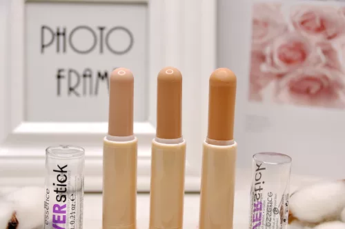 Тональный крем для чувствительной кожи, Германия, скрывает темные круги под глазами, скрывает прыщи