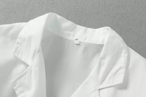 Кухонный шеф -повар Работа для мужчин Столовая одежда для женщин для женщин белый шеф -повар для коротких рукавов летний тонкий стиль