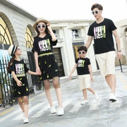 Gia đình bãi biển gia đình cha mẹ-con gạc đầm đen một bộ đồ 4 mảnh Hàn Quốc quần short ngắn tay - Trang phục dành cho cha mẹ và con