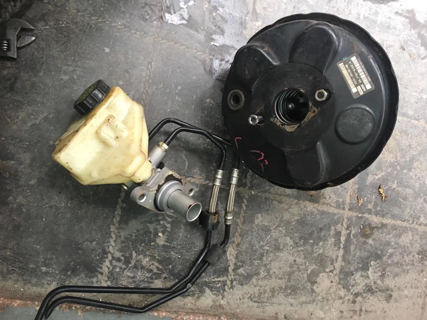 适用路虎揽胜行政极光运动版发现3 4神行2刹车大力鼓助力泵拆车件