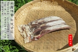 Специальность Юньнана Лицзян Лар свиные ребрышки Аутентичные фермерские свиньи прямой горшок горячий горшок с договором доски.