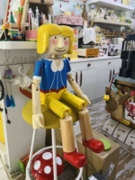 Пиното Цао Му Тукореа кукольная кукольная украшение магазин магазин магазин площадь квадратная пропаганда предложение бесплатная доставка