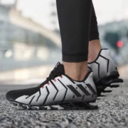 Giày thể thao Adidas đích thực lưỡi đen đệm giày chạy bộ nam CQ0662 BW0621