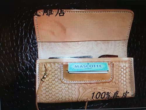 Чистая рука -просеивание резных овощных таннион