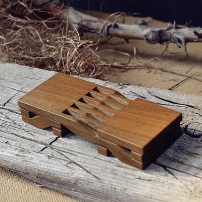 taobao agent Traditional retro handicraft pure handmade wooden art Argentine green sandalwood palm blind 掰 Luban stool handle