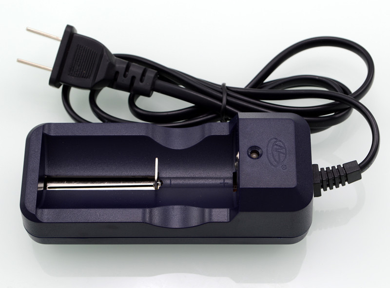 зарядное устройство 4. зарядка для батареек аккумуляторов 18650. зарядка для аккумулятора 26650. зарядка для акб 18650 2 слота. зарядное для аккумулятора для фонаря.