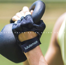 Перчатки для йоги 现货~lululemon uplift training