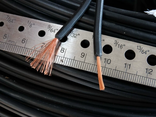 Тайвань Тайн Двух ядра 18AWG 0,82 квадратных миллиметровых износов -устойчивый