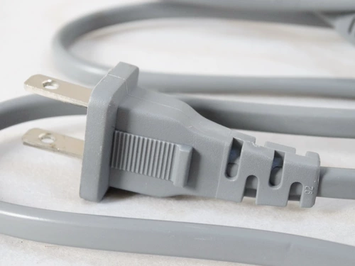 Оригинальная Германия Lyni 8 -Character Long Plug 1,8M 8 -Character Electricity Line, японское изготовление EMI ​​Foundry является превосходным