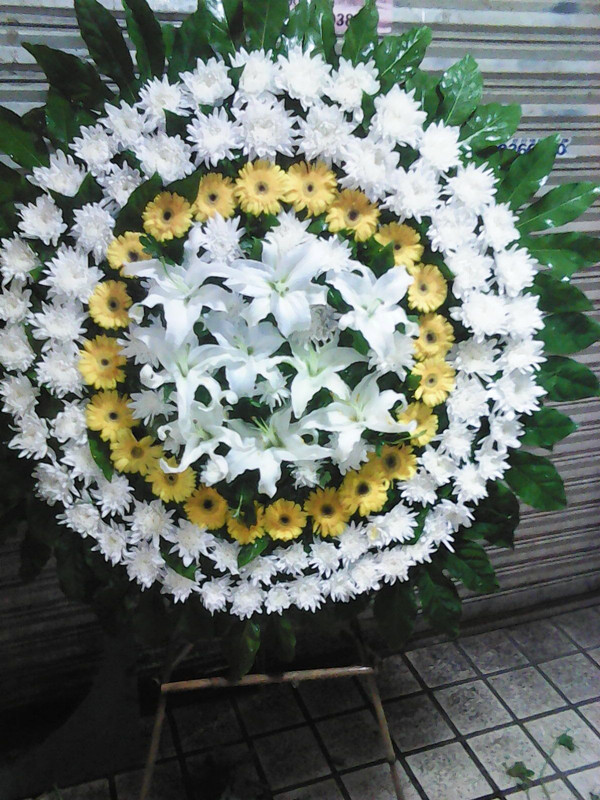 杭州花圈鲜花同城速递丧事花圈花篮祭奠白事菊花悼念殡仪鲜花花店-淘宝网