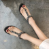 Clip toe bohemian dép nữ mùa hè phẳng với 2018 new simple sinh viên thạch toe bãi biển Rome Sandal