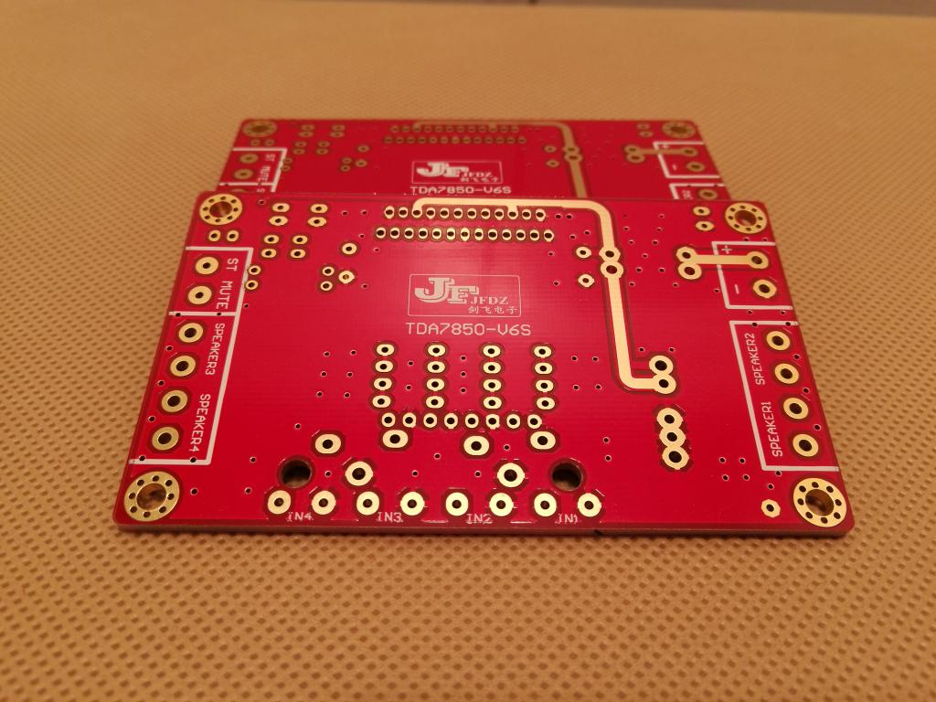 Золотая плата новосибирск. Tda7850a. Тда 7850 печатная плата. Плата золота. Усилитель из золота.