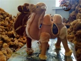 Dunhuang Craftsmanship Camel Plush Toy Toy Zhang Camel Memorial Мемориал мягкий верблюд 25 см. Бесплатная доставка без бесплатной доставки