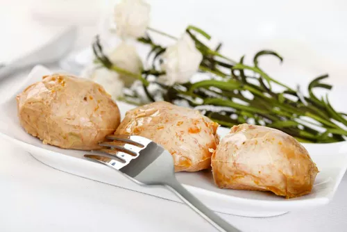 Пожилые собаки и собаки закуски, юаньки -домашние животные яичковые домашние животные