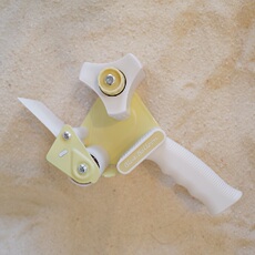 Скотчедержатель 中国blue balloon奶油冰激凌色封箱器秒切胶带器tape dispenser3"