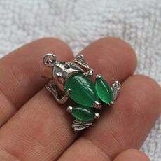 Украшения на шею 翡翠挂件 玉石镶嵌 马来玉吊坠