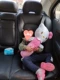 Trẻ em xe an toàn dây đeo vai gối hoạt hình chống rò rỉ gối ngủ xe với vành đai bảo vệ dễ thương đồ trang trí sang trọng - Trang trí nội thất
