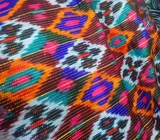 Шелковая шелковая ткань Эдлайса Импортированного Узбека Эдлайс шириной 50 см.