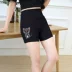 Quần short cạp cao màu đen nữ thêu hình mèo con có kích thước lớn mặc quần legging bó sát 2018 thu đông mới quan gia vay Quần short