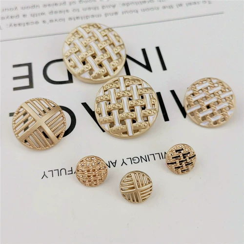 Металлическая круглая сетка шифоновая пуговица кардиган -свитер