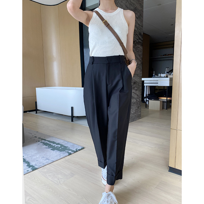 Black high-waisted straight-leg suit pants for women in the autumn of 2022, petite loose fringed 9-inch casual pants for women Application Scenario