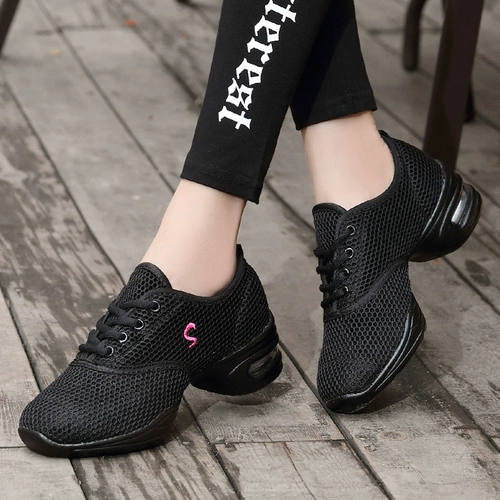 Белые летние туфли, дышащая современная танцующая спортивная обувь для спортзала, мягкая подошва