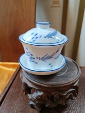 Супница 九十年代景德镇陶瓷 手绘 青花釉里红 吉字年年有余旧盖碗老茶碗