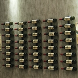 Стеной на стену красного вина простые винные стойки вина в европейском стиле