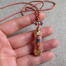 Китайская карта защиты от несчастий 全密封藏文版圣般若摄颂挂件