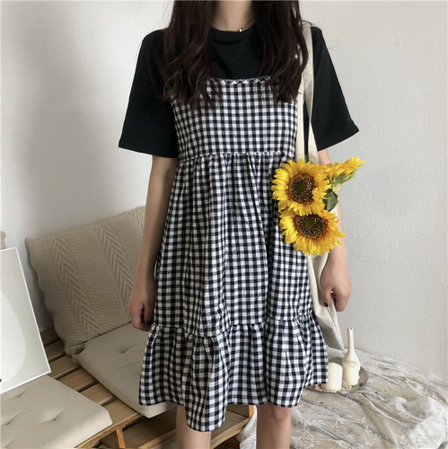 School style black and White Plaid Dress women's summer new Korean version reduced age suspender Plaid doll skirt A-line skirt suspender skirt