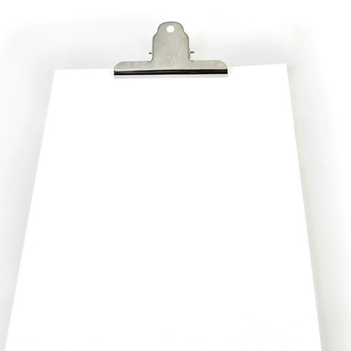 Середина -размером горы -в обработке зажима из нержавеющей стали.