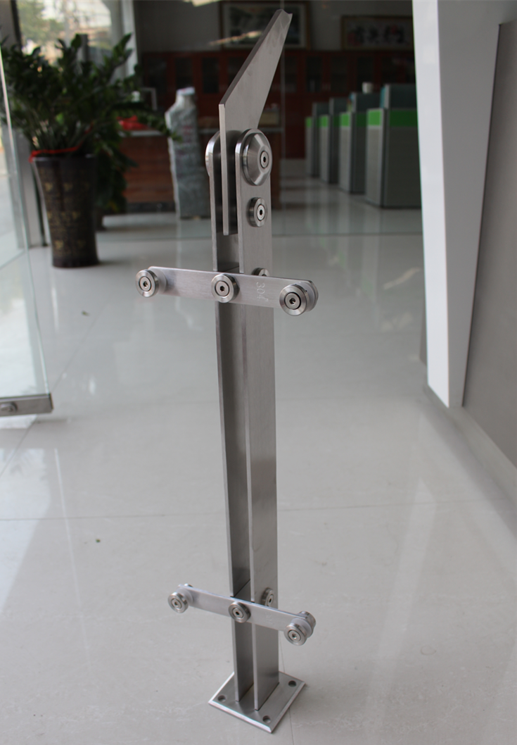 佛山金日盛厂家定制304不锈钢玻璃阳台护栏商场车站楼梯扶手立柱