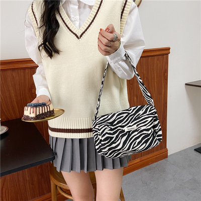 taobao agent Zebra, small bag, underarm bag, universal one-shoulder bag, Korean style, western style