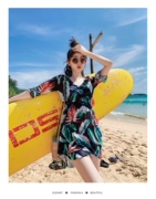 Bộ bikini áo tắm nữ 2018 mới ba mảnh nóng bỏng Hàn Quốc nhỏ nước hoa gió bảo thủ che bụng bơi thon gọn - Bộ đồ bơi hai mảnh