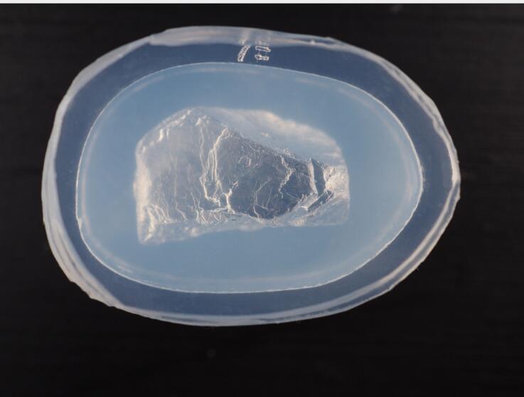 Reddiy Gutta percha transparent silica gel mould Crystal Glue  mould silica gel mineral Spar Crystal Cluster transparent mould