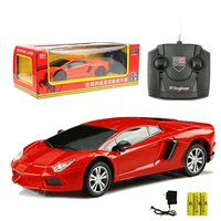 Mô hình quá khổ sạc xe tăng điều khiển xe từ xa Lamborghini trẻ em đồ chơi trẻ em trôi xe bốn bánh xe hot wheels