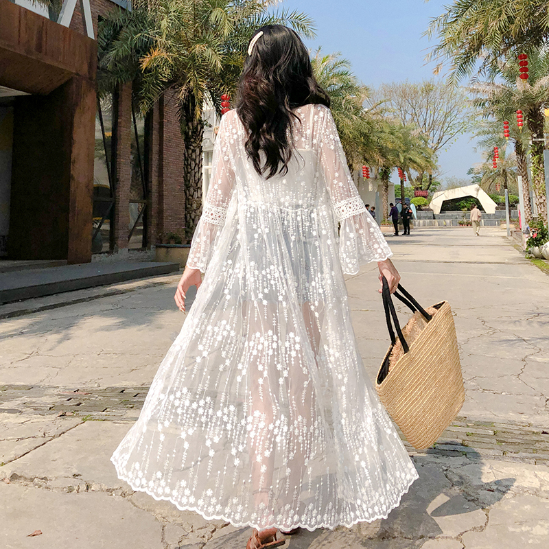 Meteor Shower2021 summer new pattern Women's wear Cut out with lace Netting Sunscreen smock have more cash than can be accounted for white Chaoxian Cardigan loose coat