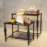 Золотой стенд, сумка, туфли