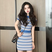 Sang trọng Hàn Quốc phiên bản của sự tương phản màu sọc vòng cổ đan ngắn tay t- shirt + cao eo retro mỏng váy khí phù hợp với nữ áo nữ
