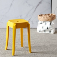 Ярко-желтый